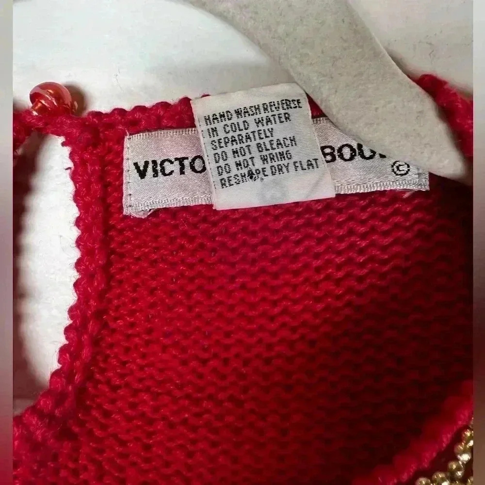 Vintage Victoria Harbour Holiday Sweater Red Gold Black Sequin Bead Size Medium - Picture 10 of 10
